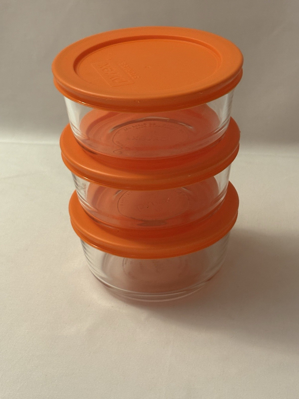 Set of 3 Pyrex 2-Cup Kitchen Storage Glass Bowls With Lids. Made In USA gallery