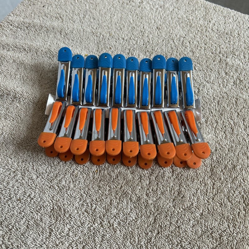 Universal Metal And Plastic Clips Orange And Blue Set Of 20. 229-001 gallery