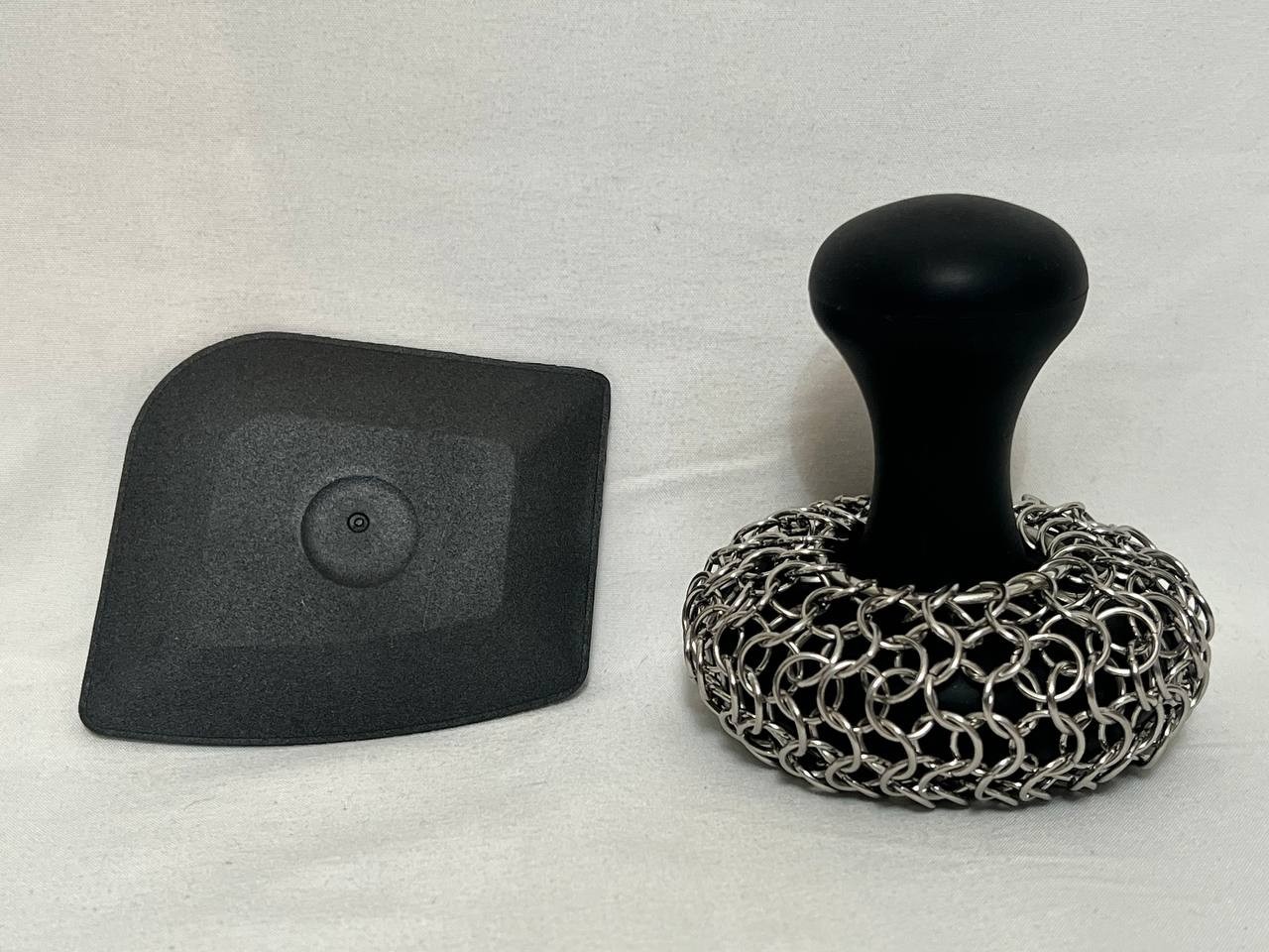Cast Iron Chainmail Scrubber Skillet Cleaner with Handle and Scraper 2-Piece gallery