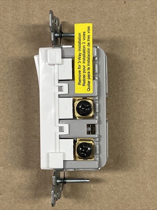 Legrand Radiant RCD38TRWCC6 15 Amp Combination 2-in-1 Combo Rocker Switch/Outlet gallery