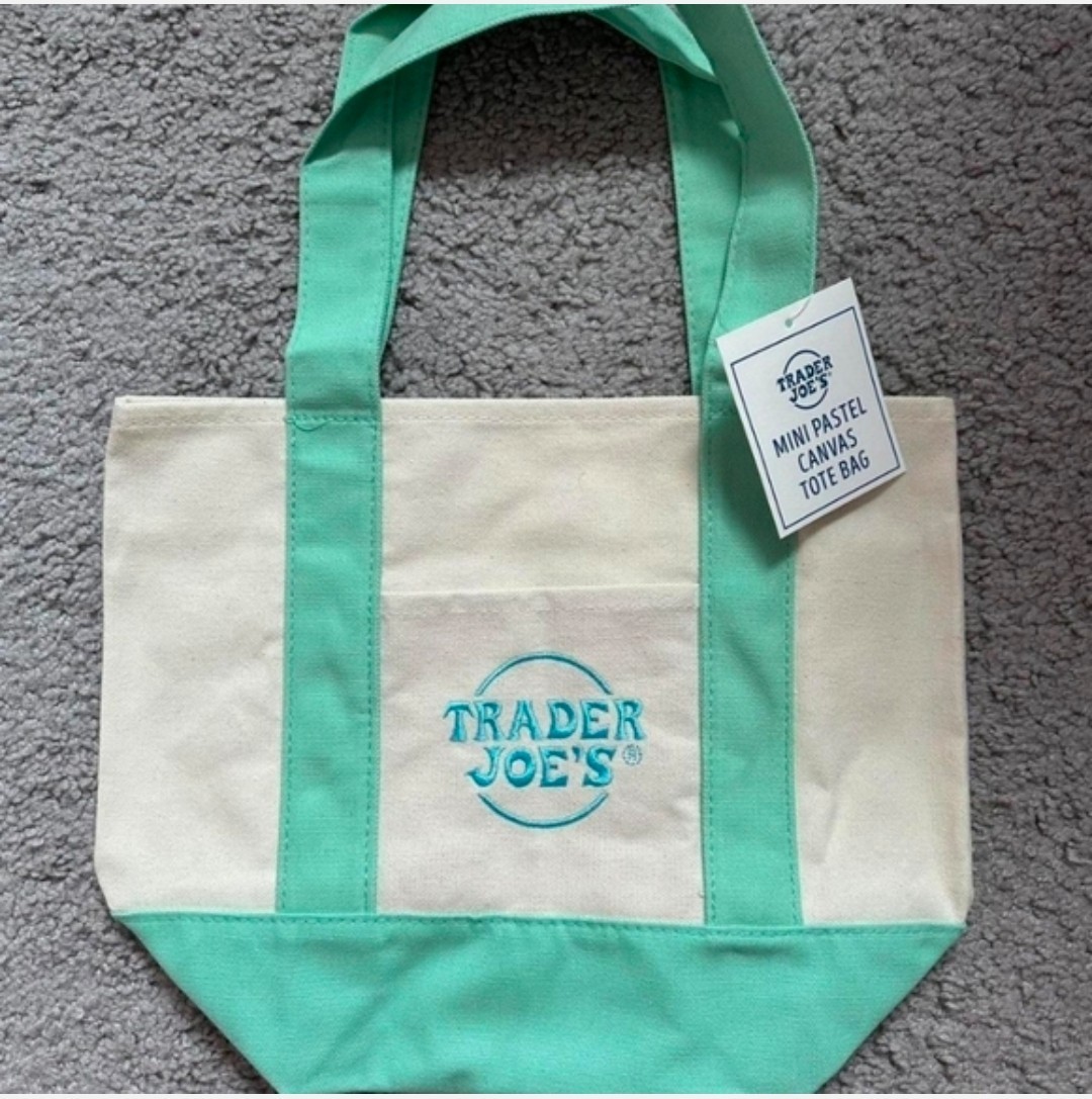 Trader Joe's Mini Pastel Green Canvas Tote Bag gallery