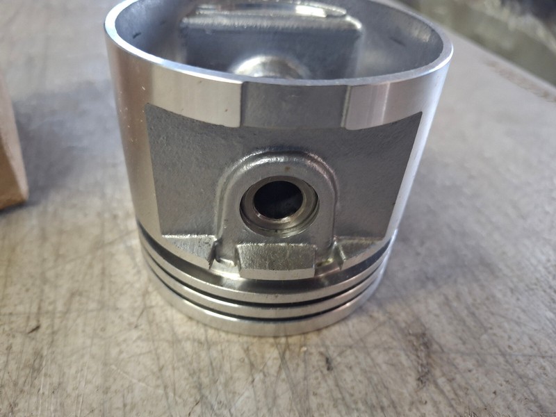 OEM Wisconsin Vh4d Piston Assembly – Part No. DB236SP30 gallery