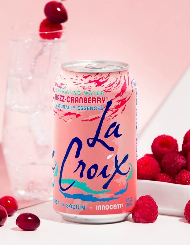 La Croix, Sparkling Water Cran-Raspberry, 96 Ounce Pack 12 Fl Oz (Pack of 8) gallery