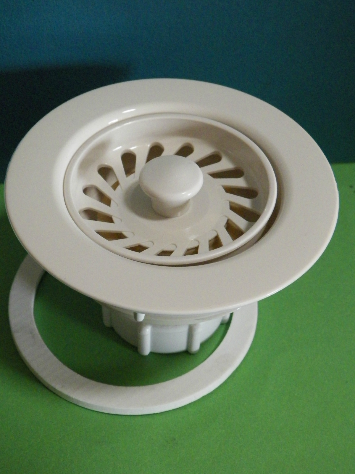 *NEW* JB Kitchen Sink Strainer Two Piece, BISCUIT 332552 ECONOMY STRAINER gallery