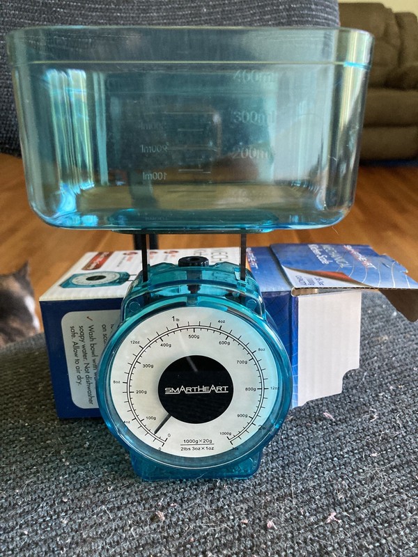 SMALL BLUE MECHANICAL SCALE FOR WEIGHING FOOD PORTIONS UP TO 35 OZ US SELLER gallery