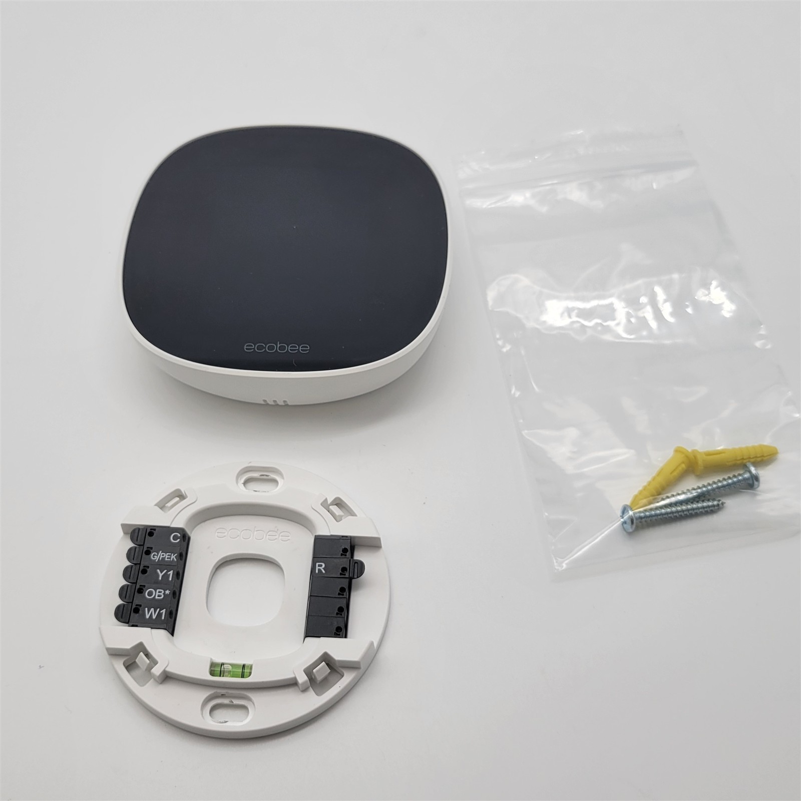 ecobee Smart Essential - Energy Star Certified programmable Wi-Fi Thermostat gallery