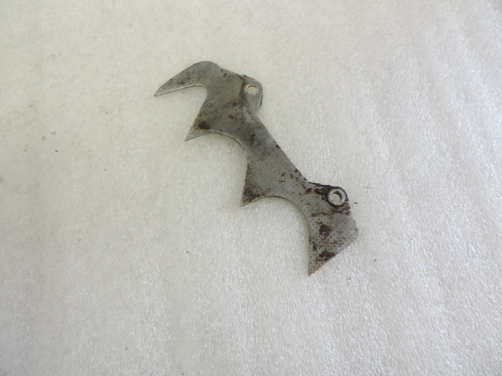 HARPOON CHAINSAW CLAW ONLY 667 SP ORIGINAL USED gallery