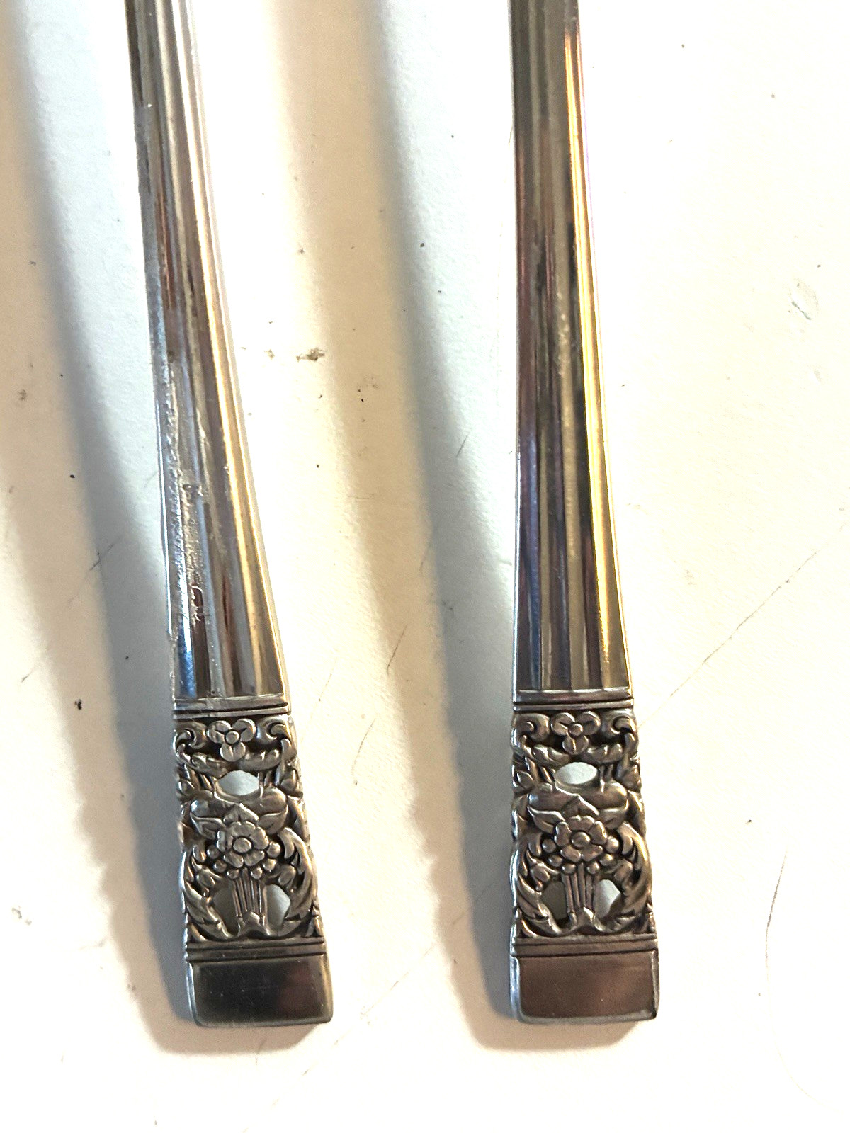 Oneida Community Silverplate Coronation Pattern Vtg 7pc Cocktail Seafood Forks gallery