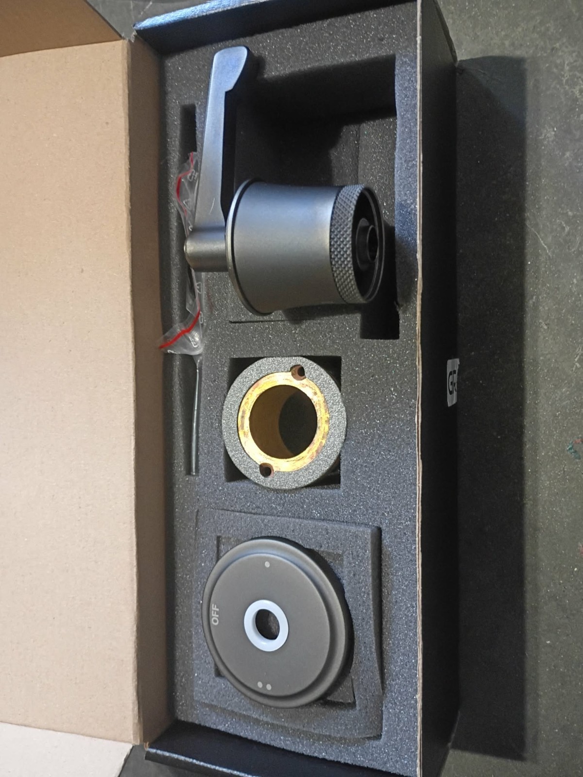 Graff Vignola Traditional M-Series 2-Way Diverter Valve Trim with HandleSKU:... gallery
