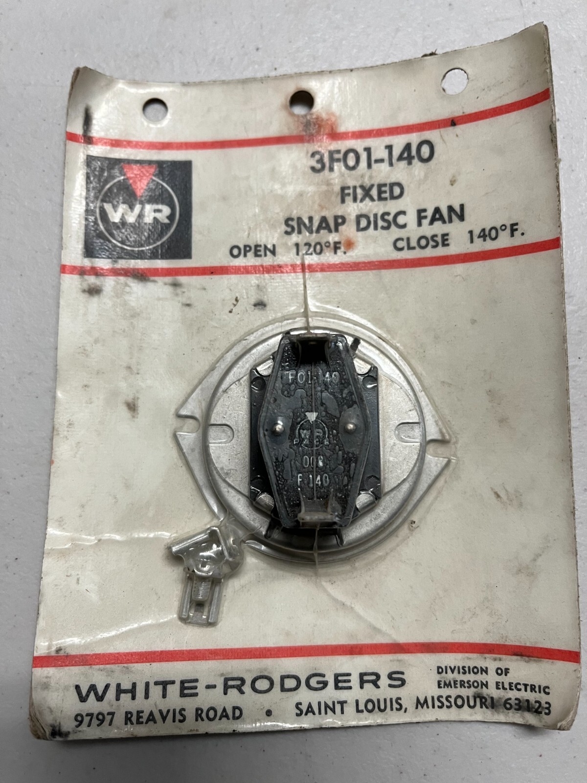 White-Rodgers 3F01-140 Fixed Snap Disc Fan Open 120 F Close 140 F gallery