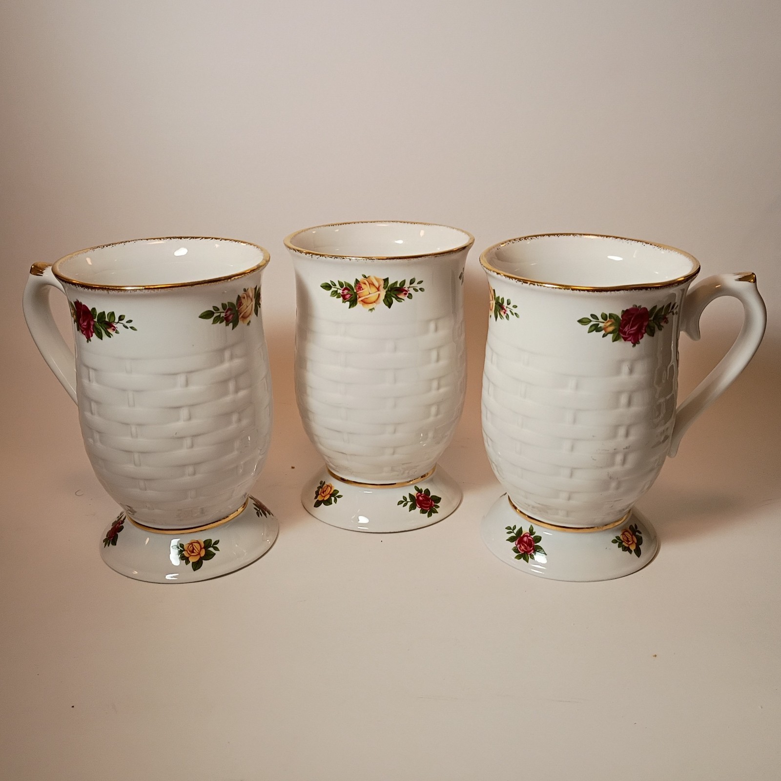 Set 3 Royal Albert OLD COUNTRY ROSES Gold Trim Footed Mugs Basketweave 5" gallery