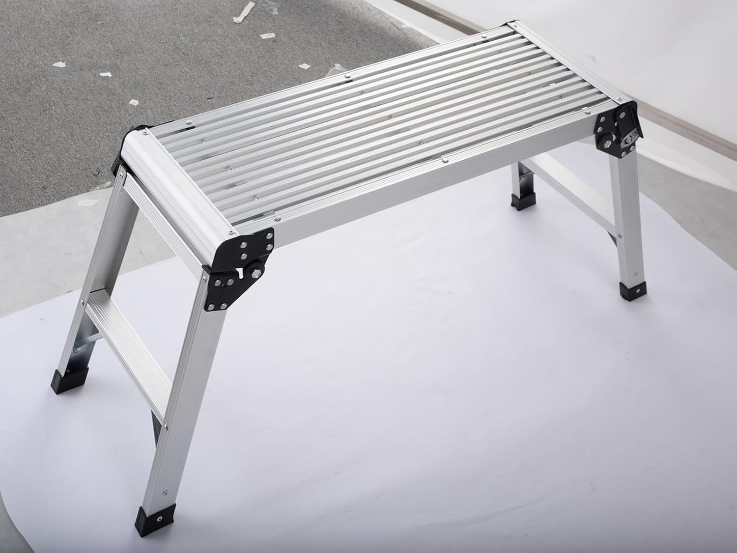Work Platform Bench 30 * 12 Inches Aluminum Drywall Safe CE Approved of Capacity gallery