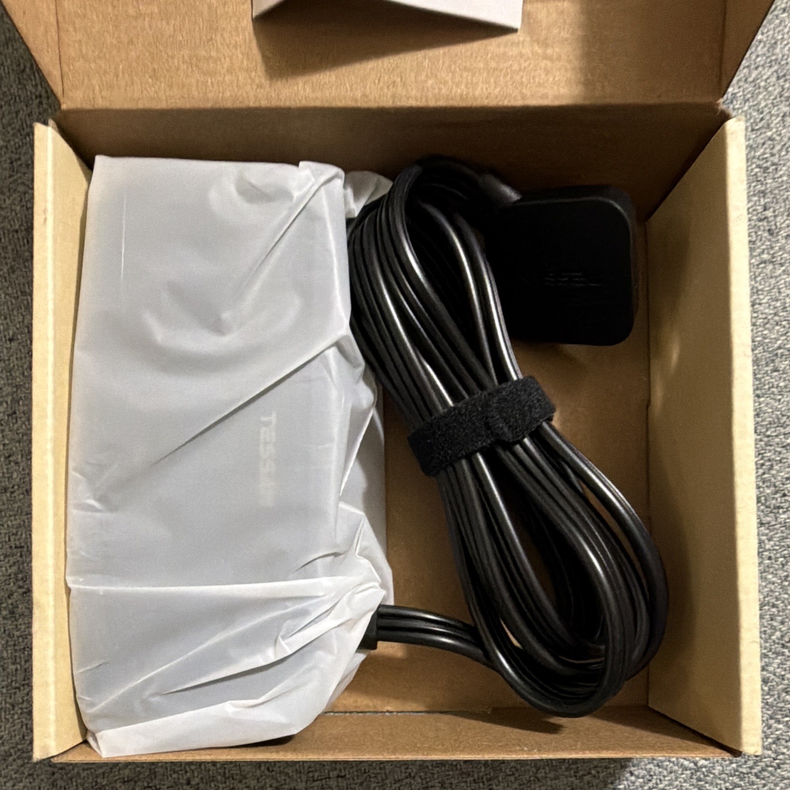 TESSAN TS-1020-C 8-Outlet Power Strip Protected, USB-A/USB-C, 1250W Black gallery