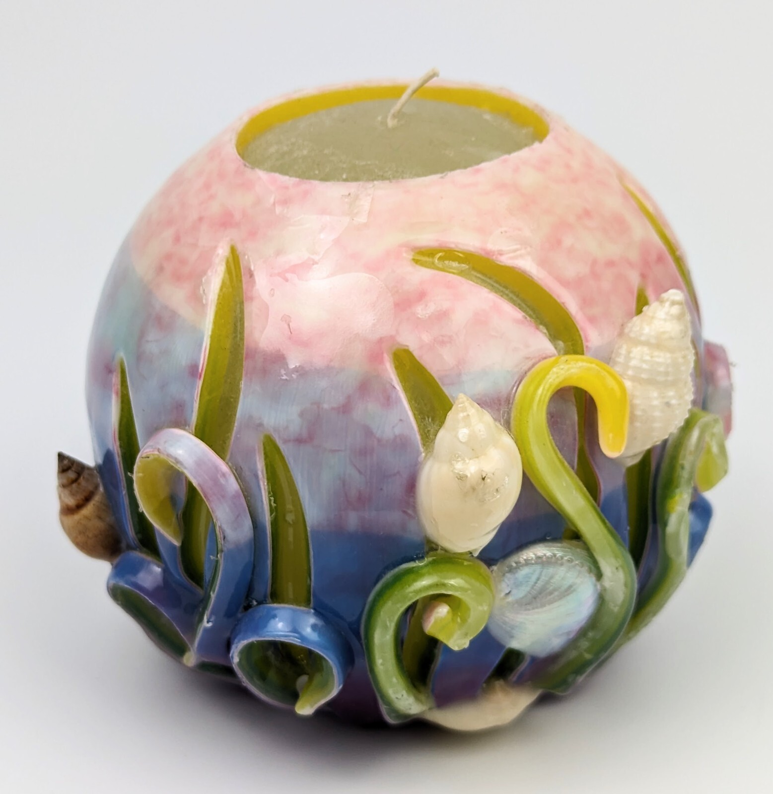 Seashell Glow City Candles Hand-Carved Pink/Blue 100% Paraffin Wax Scent Free gallery
