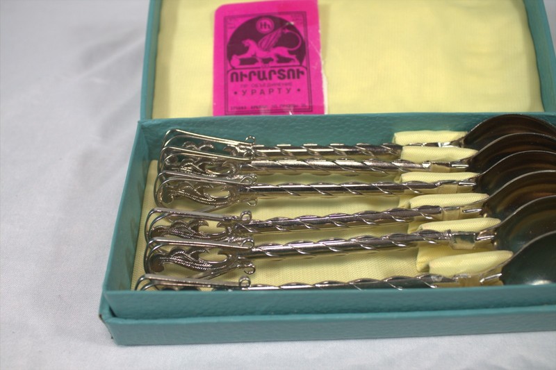 Vintage Soviet filigree Nickle Silver Teaspoons 6 Pc Set Teaspoons w box gallery