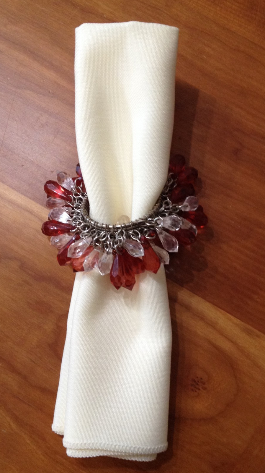 Vintage Metal & Acrylic Dangling Beads Napkin Rings. Set of 4 PCS - HEAVY! gallery