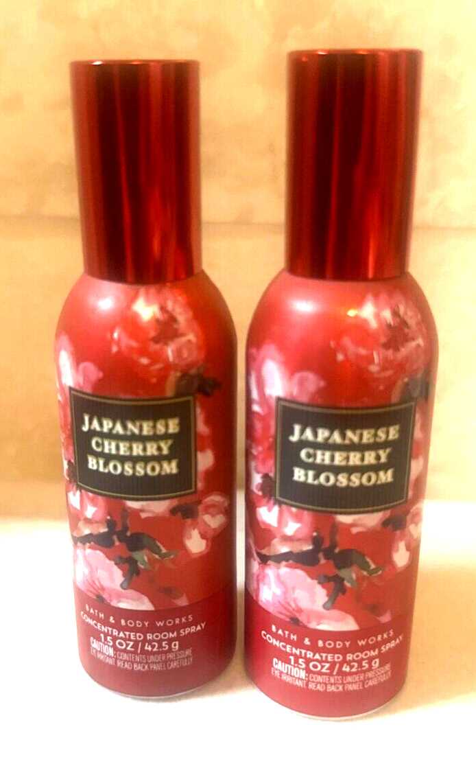 BATH & BODY WORKS JAPANESE CHERRY BLOSSOM ROOM SPRAY FRAGRANCE 1.5 OZ NEW 2X gallery