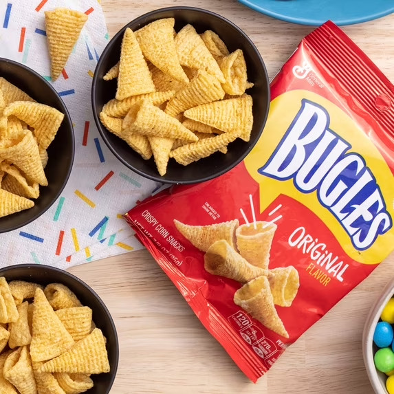 Bugles Original Crispy Corn Snacks, Party Snacks Multipack, 10 Count, 8.75 oz gallery
