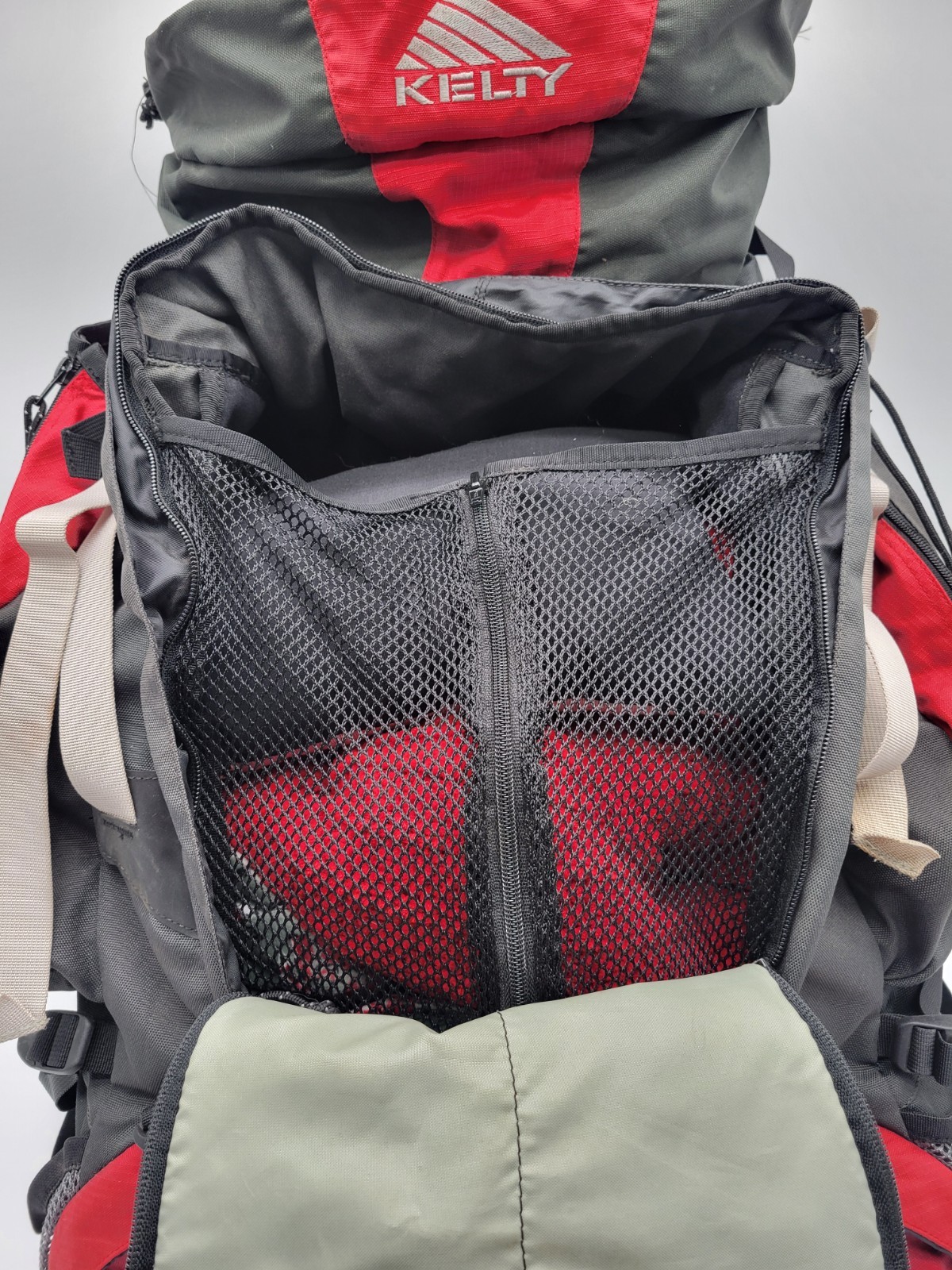 Kelty Red Cloud 6650 Expedition Backpack Large-Capacity Internal Frame Pack  4