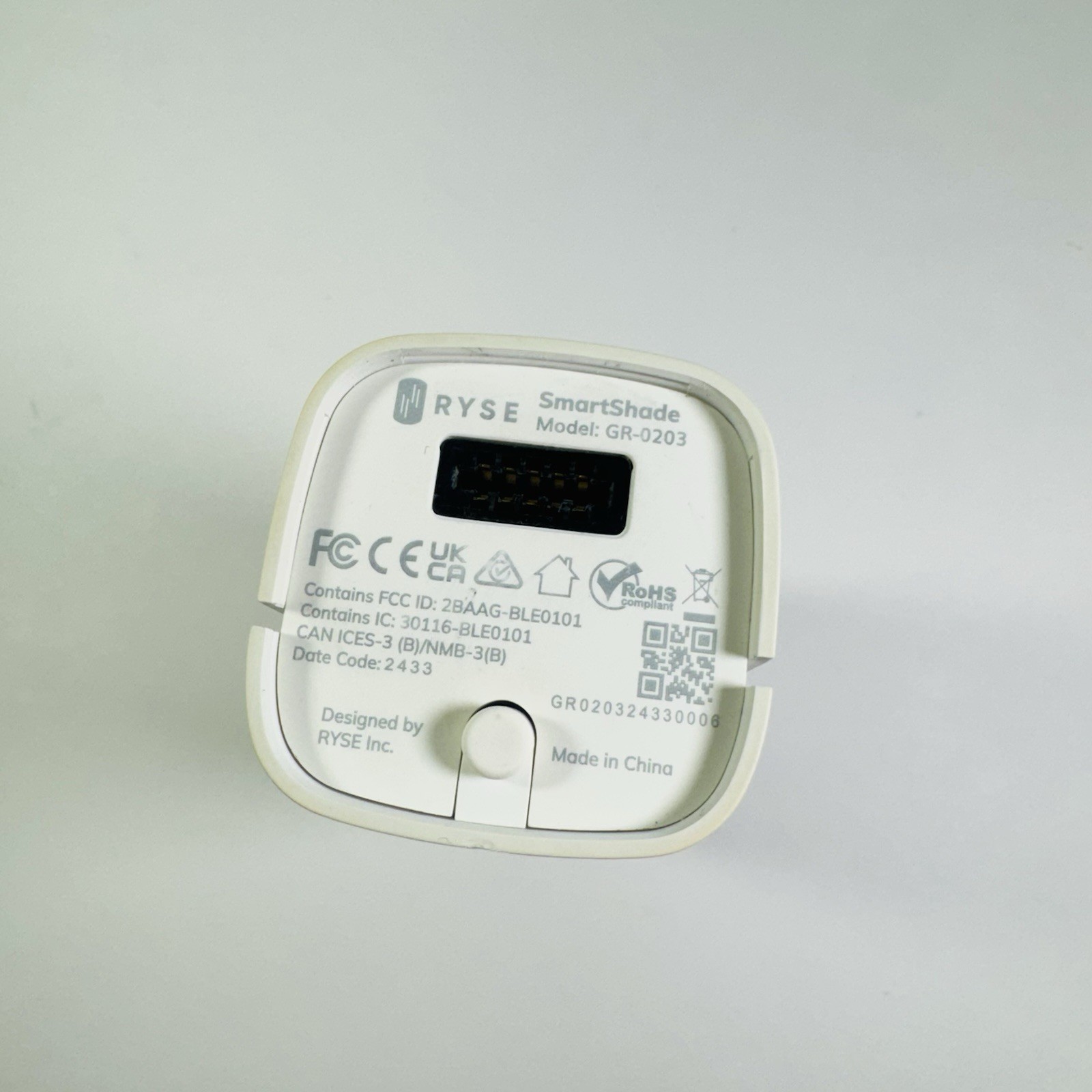 RYSE SmartShade Model: GR-0203 Only No Battery Pack gallery