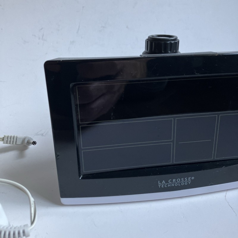 La Crosse Technology C82929 WiFi Projection Alarm Clock with AccuWeather TESTED gallery