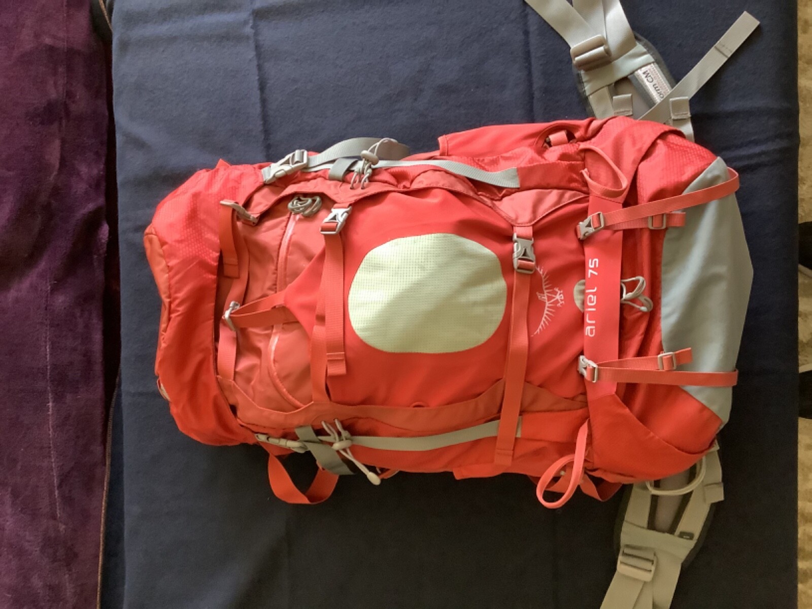 OSPREY Ariel Backpack Red 75 Liter Women’s