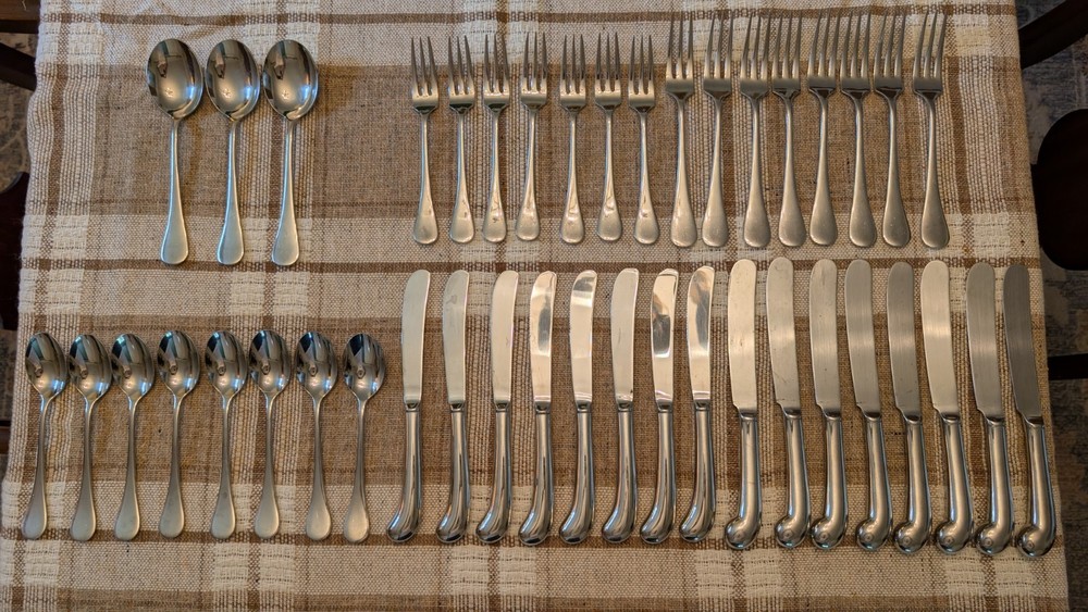 Pottery Barn 18/8 Stainless Flatware Set 42 Pc Japan Glossy PBN8