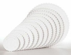 New Wilton Decorator Preferred Scalloped Separator Plates, sizes from 7″-16″