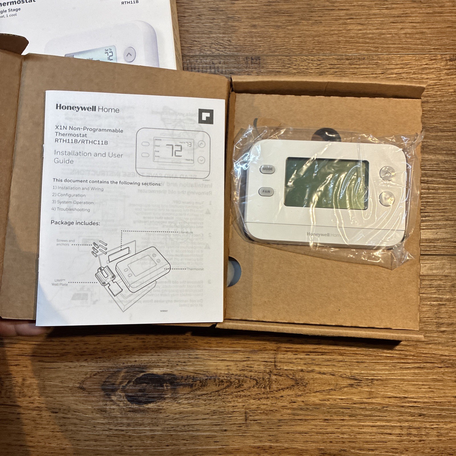 Honeywell Home X1N Non-Programmable Thermostat RTH11B gallery