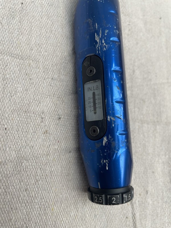 CDI MICRO ADJUSTABLE SCREWDRIVER 401SM RANGE 5-40 INCH POUNDS 1/4 INCH gallery