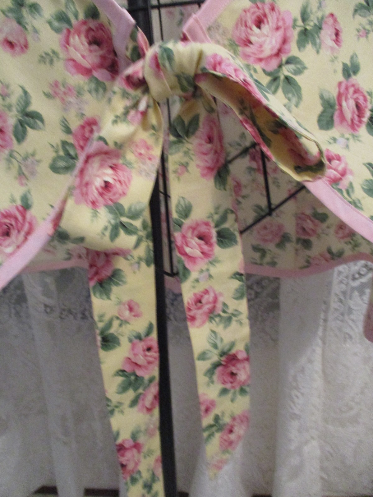 HANDMADE BIB APRON ROSES gallery
