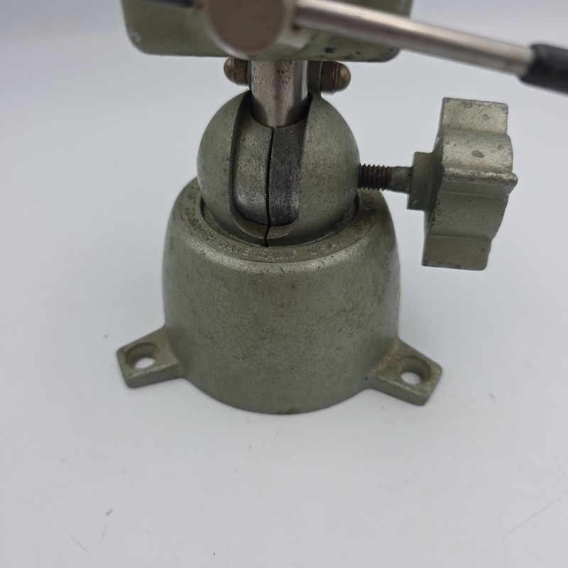 Panavise 2-1/2" Light Duty Multi-Angle Vise with Swivel Base 301 Vintage gallery