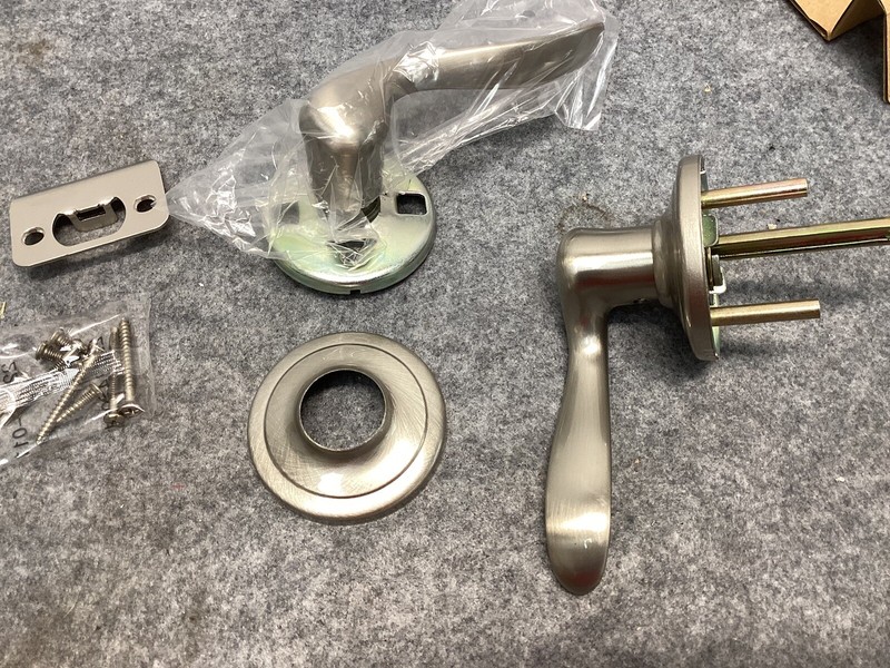 Kwikset SmartKey Door Lock Handle Lever Satin Nickel Hall & Closet New gallery