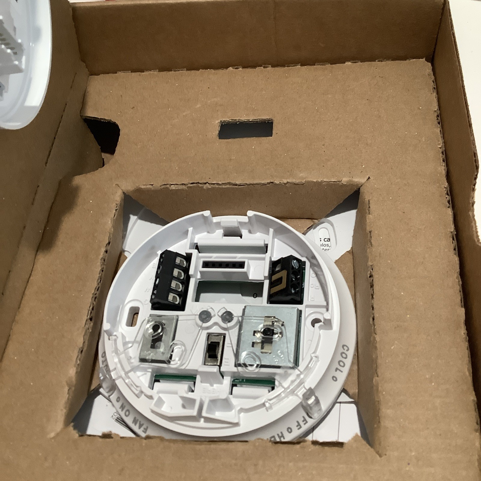 Honeywell CT87N Non- Programmable Thermostat - White, New In Open Box gallery