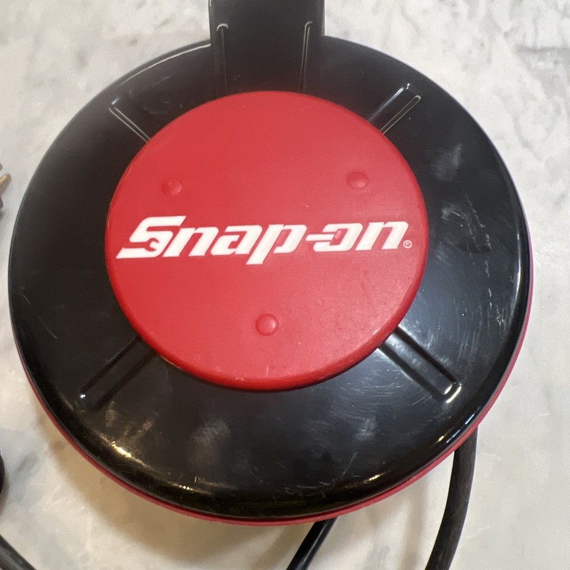 Snap On R2-KB2FLS Retractable Extension Cord 12V/13A/1625W 30’ Reel gallery