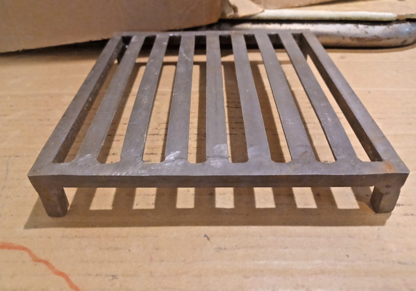 Small Welded Steel BBQ Grill Grate For Camping/Camp Fire Or Use As Pot Trivet gallery