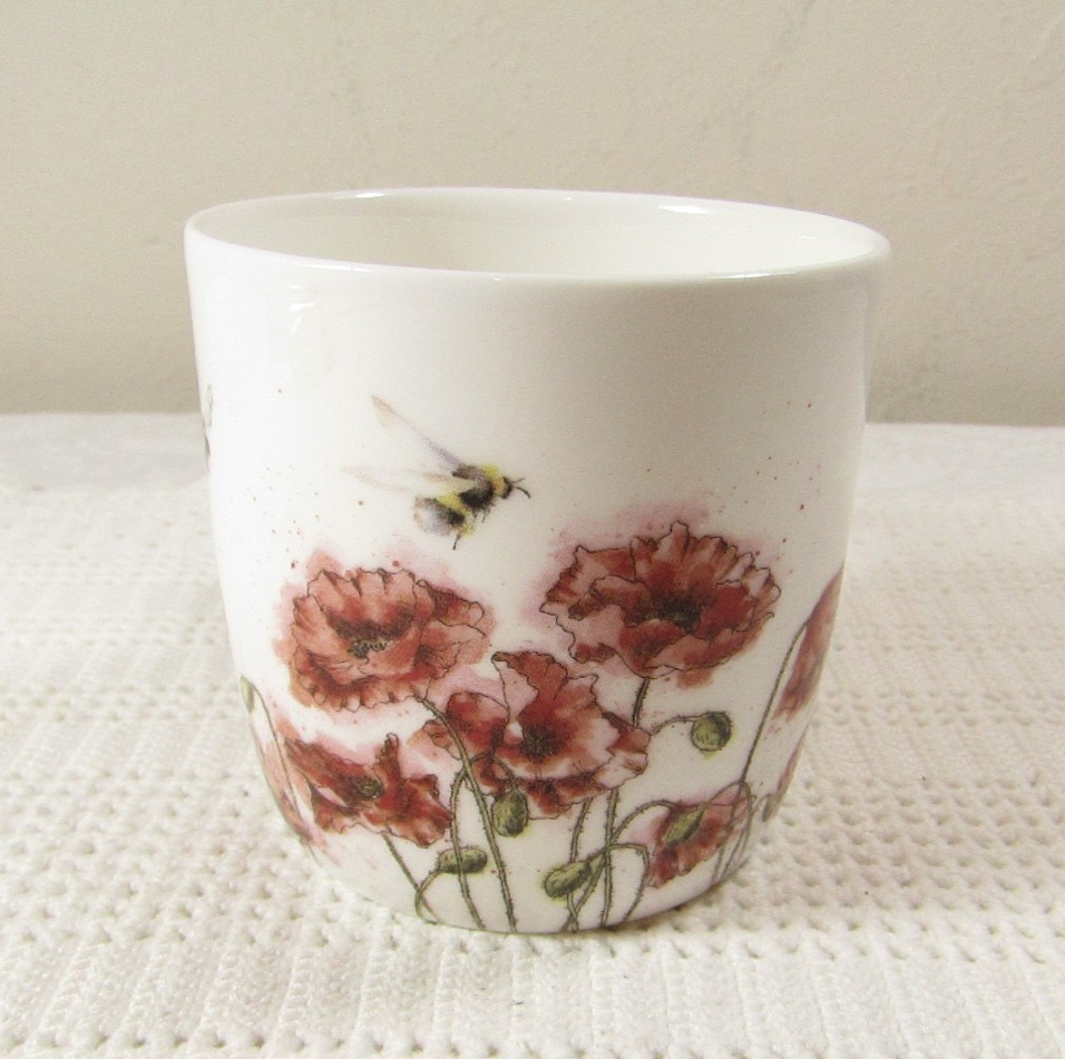 Royal Worcester Wrendale Designs Hannah Dale Let It Bee Rabbit Mug EUC gallery