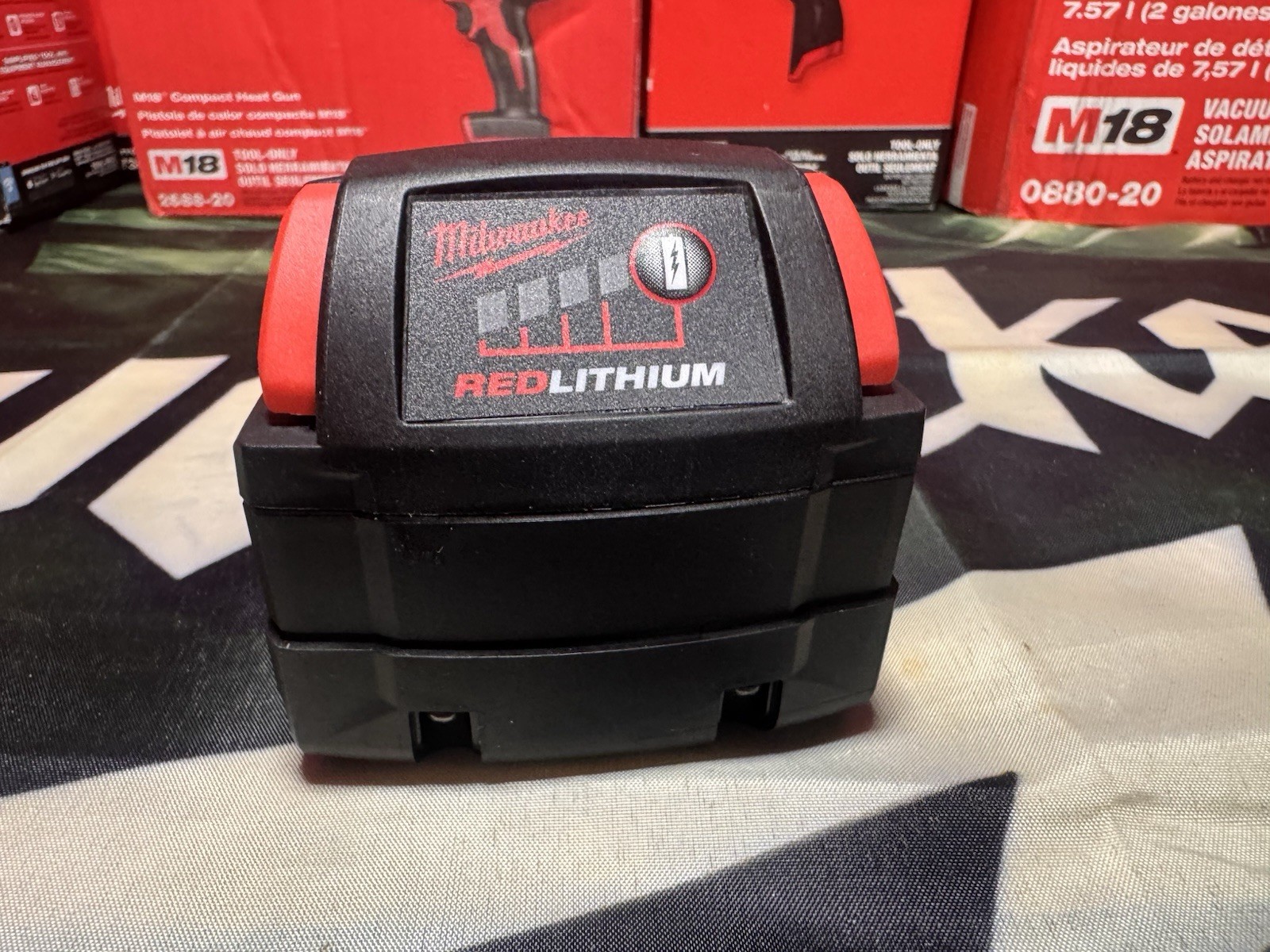 Milwaukee M18 RedLithium XC5.0 Chemical Resistant Battery 48-11-1850R gallery