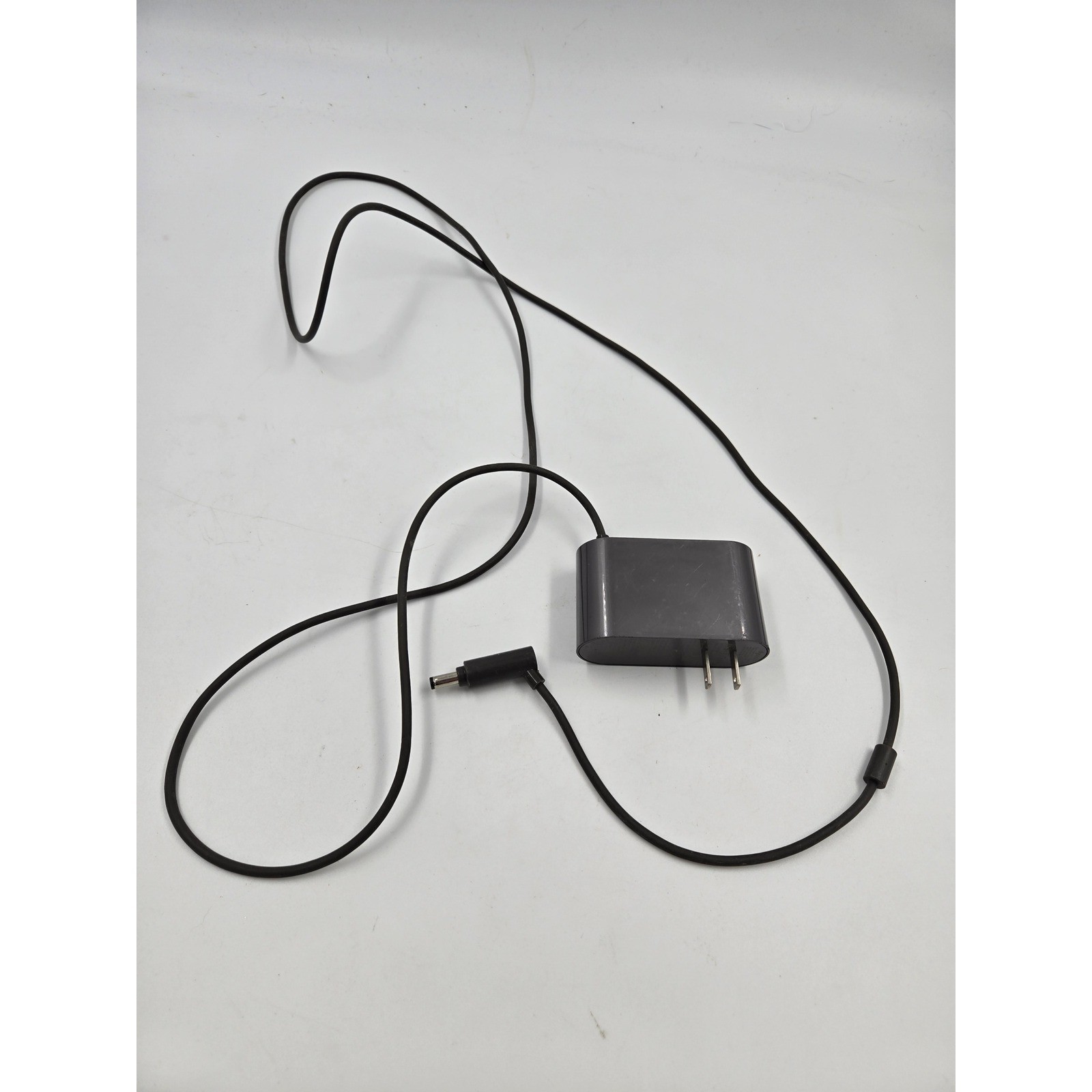 Dyson Charger Power Supply Adapter Class 2 Battery Charger 210826-03 Cable gallery