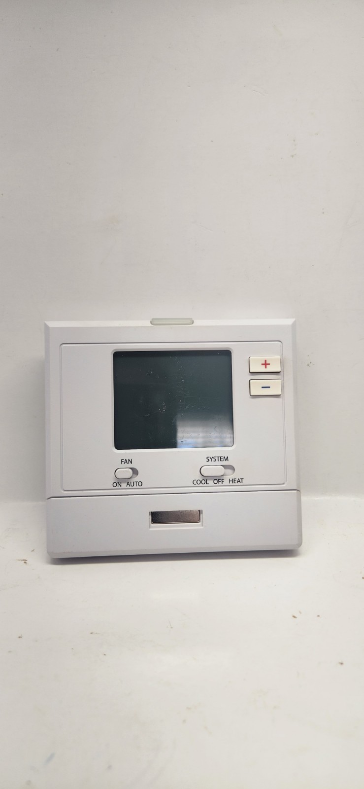 PRO1 IAQ T701 White 24 Volts Non-Programmable Electronic Thermostat Tested gallery