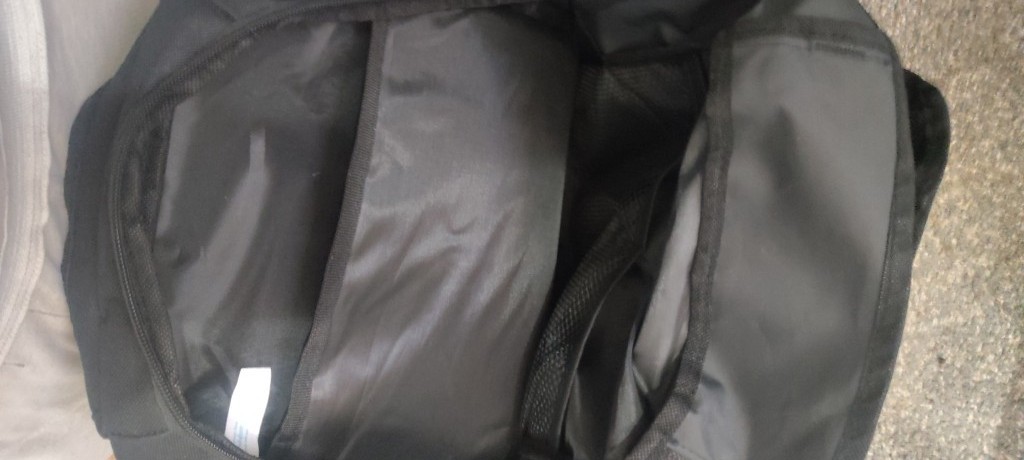 visual studio live backpack   EXCELLENT condition black 4