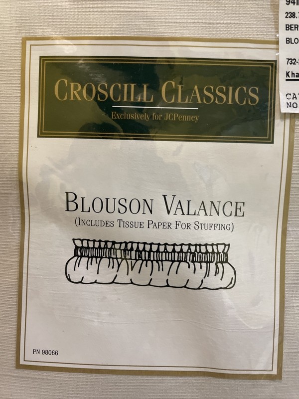 Croscill Classics Rutherford Blouson Valance 94in W x 15in Khaki..New gallery