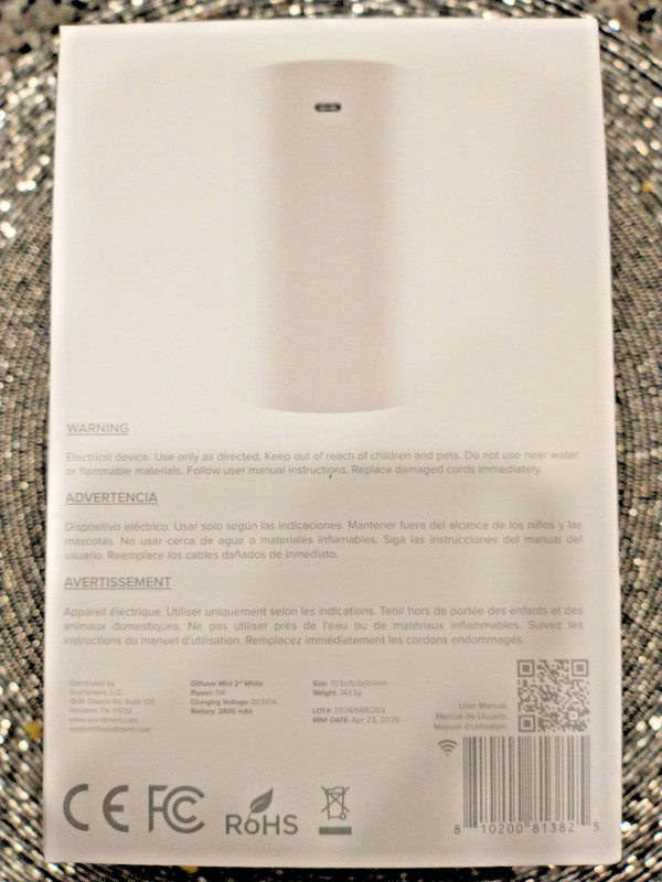SCENTIMENT MINI 2 OIL DIFFUSER In White with cold-air diffusion technology! gallery