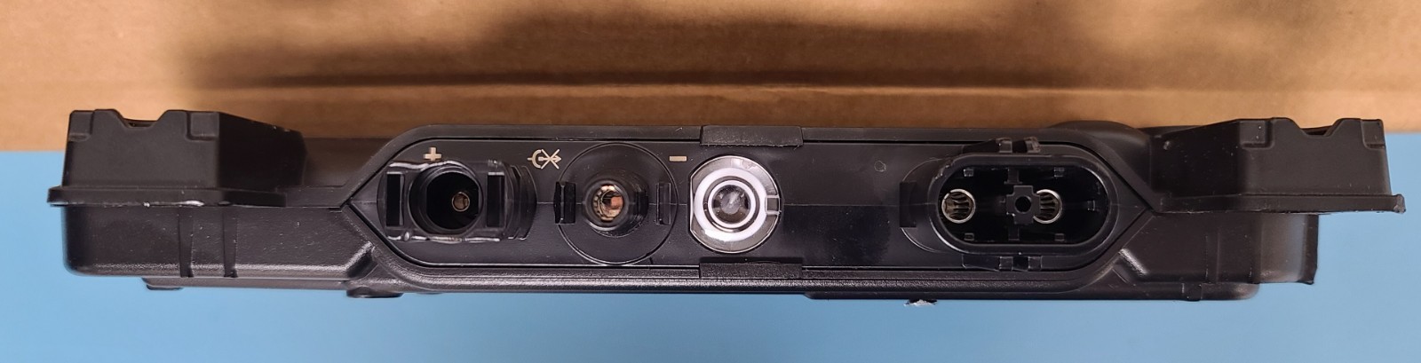 Enphase IQ8+ Microinverter (IQ8PLUS-72-M-US) MC4 no cap and mounting bracket gallery