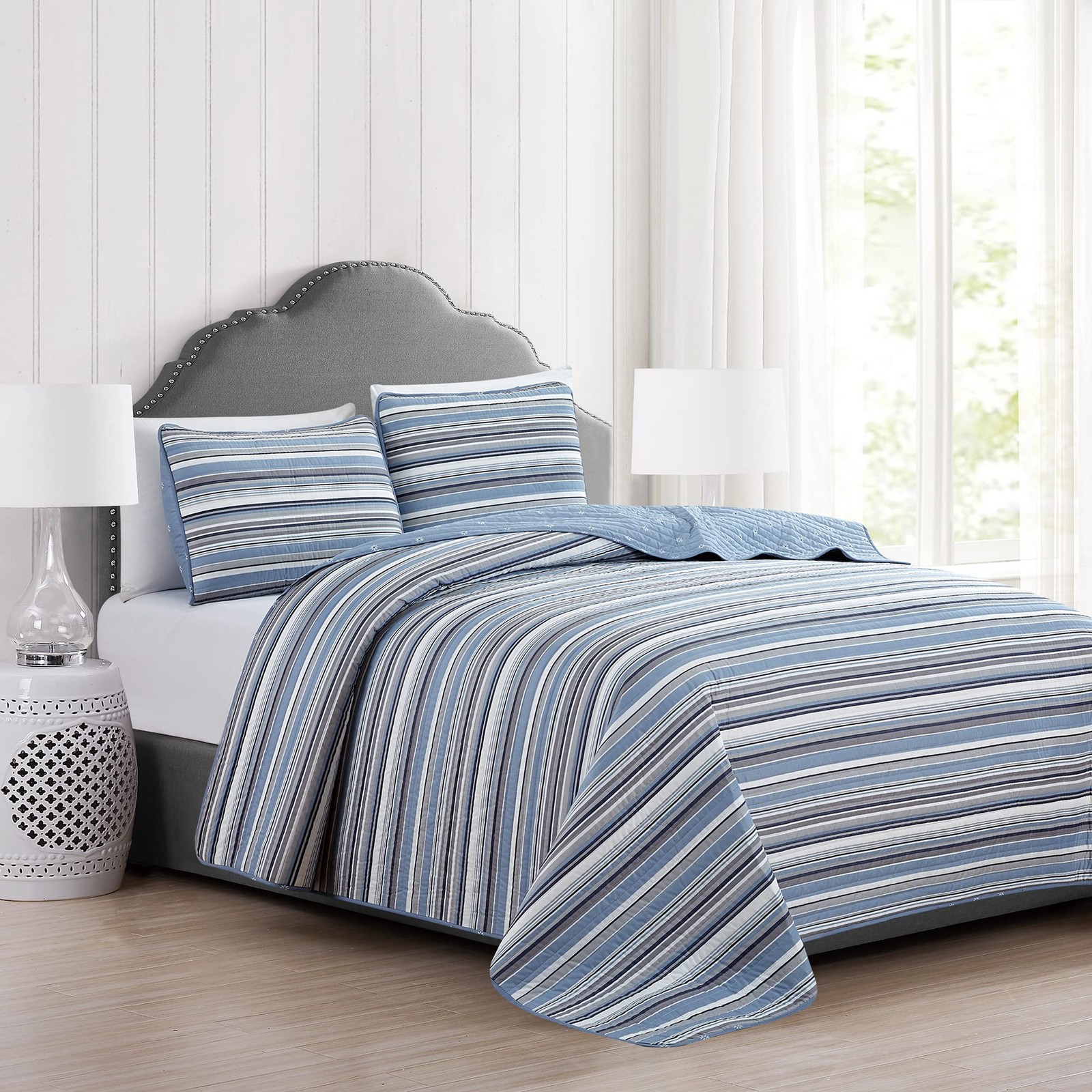 3 Piece Reversible Quilt Set with Shams | All-Season Soft & Lightweight Bedsp... gallery