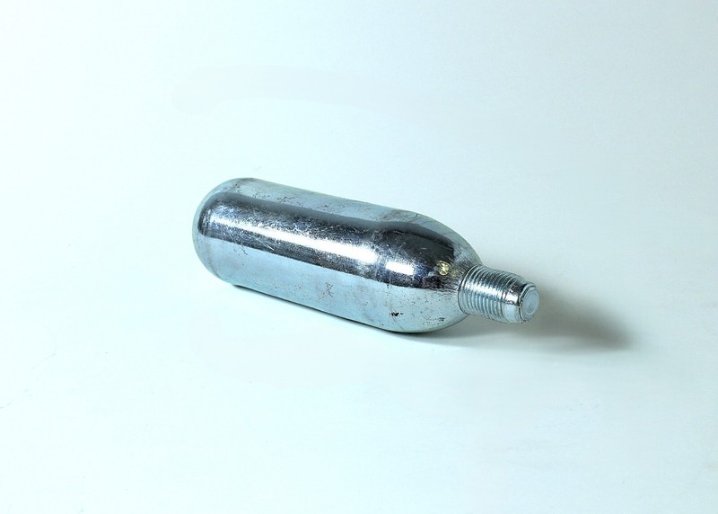74 Gram 5/8" Threaded CO₂ Cartridges – Beverage Grade – 40 Pack gallery