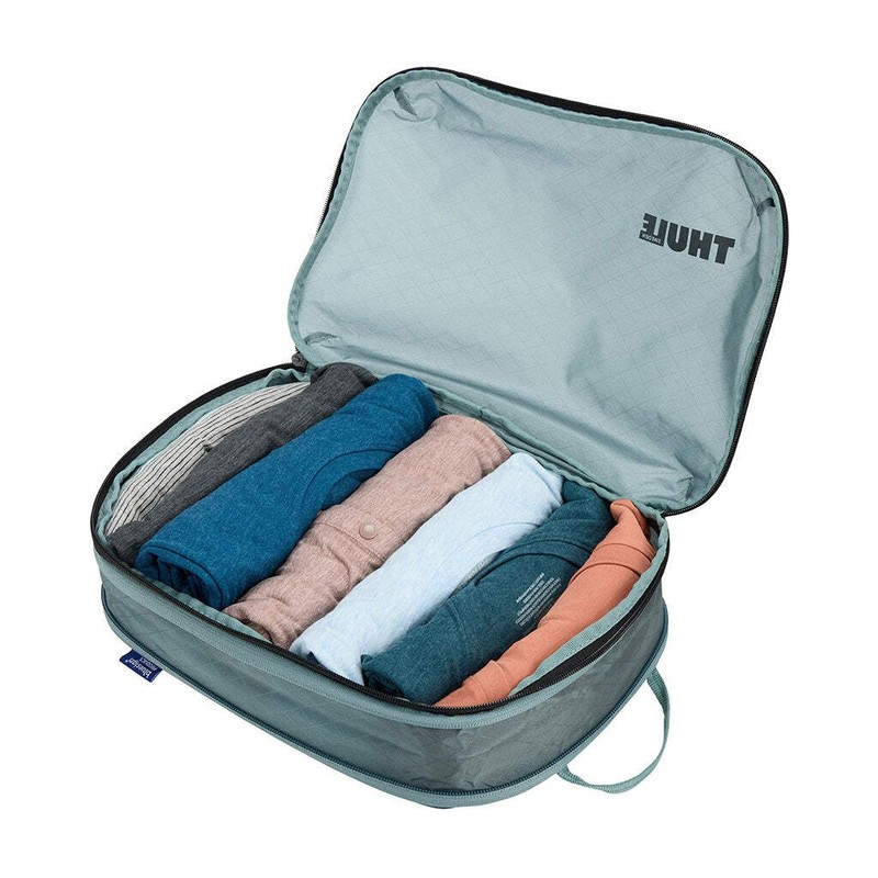 Thule Compression Packing Cube - Medium gallery
