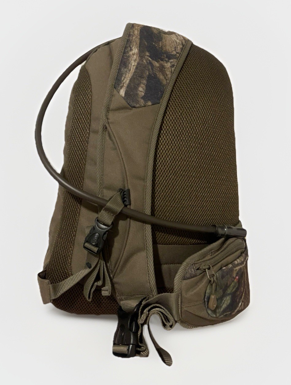 Game Winner Camo Sling Hunting Hydration Pack 3