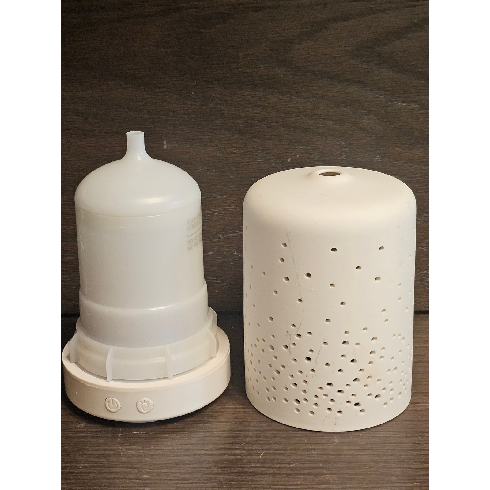 Intertek Model RIM DD BH58 060 099 02 Scent Diffuser No Power Cord gallery