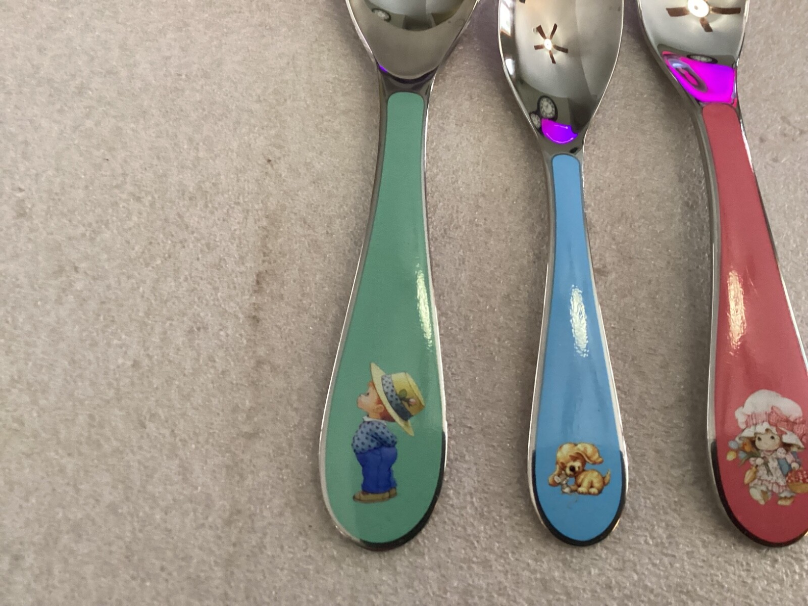 AURA OF BOHEMIA CHILDRENS SILVERWARE SET gallery